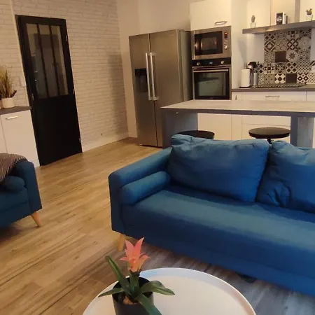 Appartement Grand 106m Au Centre De *